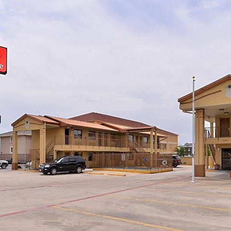 Econo Lodge Килин Экстерьер фото