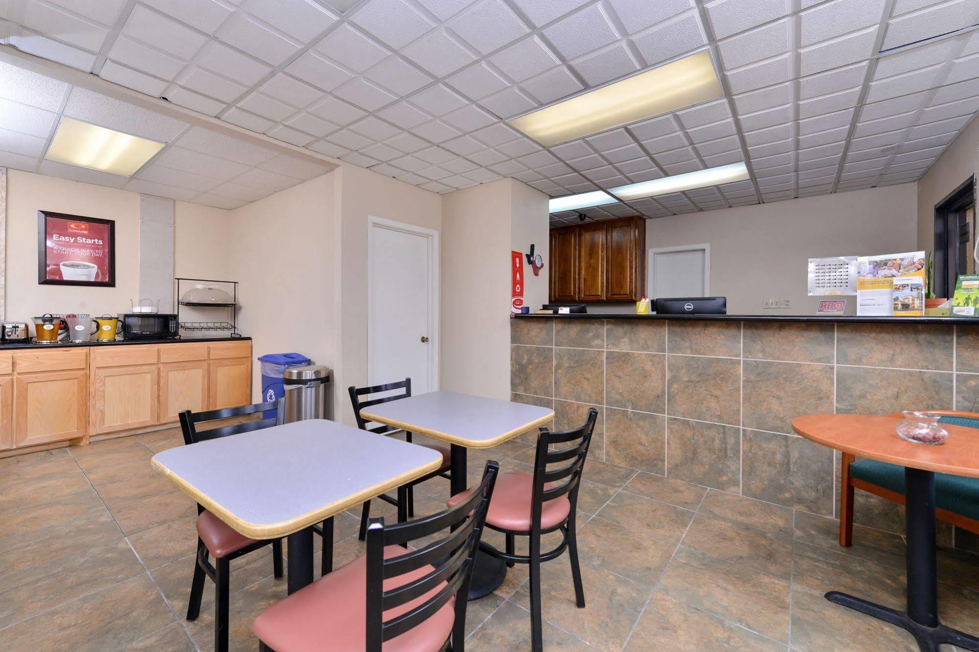 Econo Lodge Килин Экстерьер фото